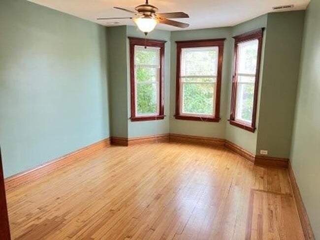 3429 W McLean Ave in Chicago, IL - Building Photo - Building Photo