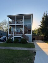 5748-5748 Cameron Blvd in New Orleans, LA - Building Photo