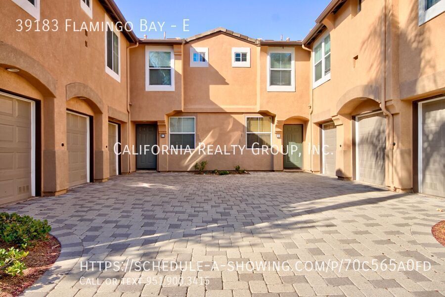 39183 Flamingo Bay in Murrieta, CA - Foto de edificio