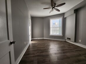 4640 S St Lawrence Ave in Chicago, IL - Building Photo - Building Photo