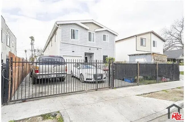 property at 5917 Denver Ave