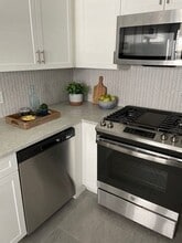 241 Lafayette St, Unit 2 in Salem, MA - Building Photo - Building Photo