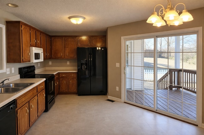 3259 N Senseney Cir in Clarksville, TN - Building Photo - Building Photo