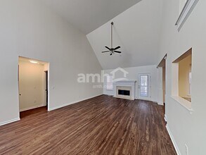 4454 Lockett Trce in Acworth, GA - Building Photo - Building Photo