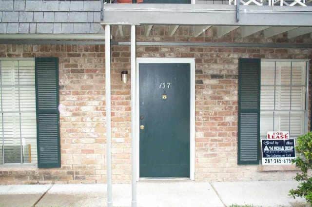 8931 Gaylord Dr in Houston, TX - Building Photo