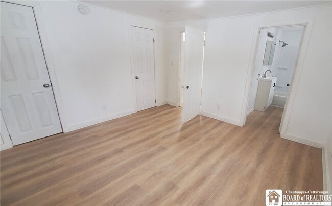 176.5 Bentley Ave in Lakewood, NY - Building Photo - Building Photo