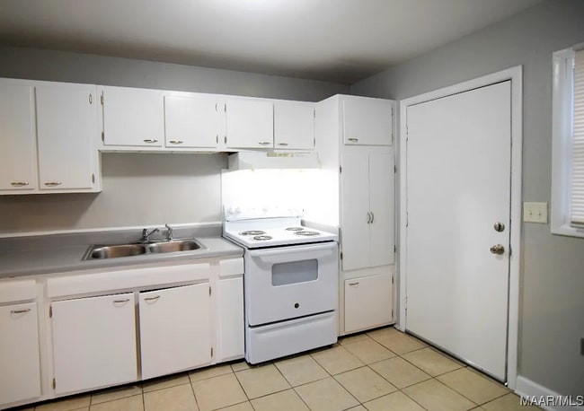 1201 Buckingham Dr in Montgomery, AL - Foto de edificio - Building Photo