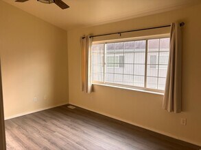 5554 Sapphire Loop in Anchorage, AK - Building Photo - Building Photo