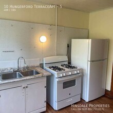 10 Hungerford Terrace in Burlington, VT - Building Photo - Building Photo