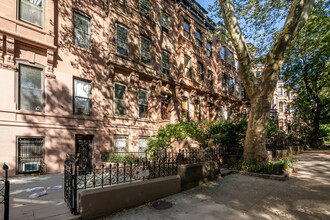 533 3rd St in Brooklyn, NY - Foto de edificio - Building Photo