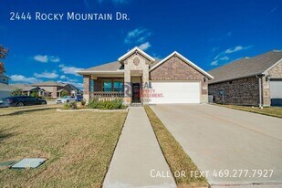 2444 Rocky Mountain Dr in Royse City, TX - Building Photo