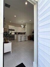 3341 NW 18th Terrace in Miami, FL - Building Photo - Building Photo