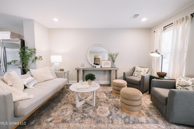 927 Motsie Rd in Biloxi, MS - Foto de edificio - Building Photo