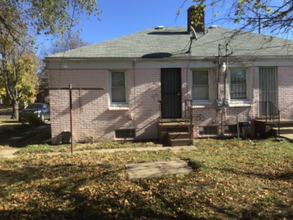 17313 Hoover St in Detroit, MI - Building Photo - Building Photo