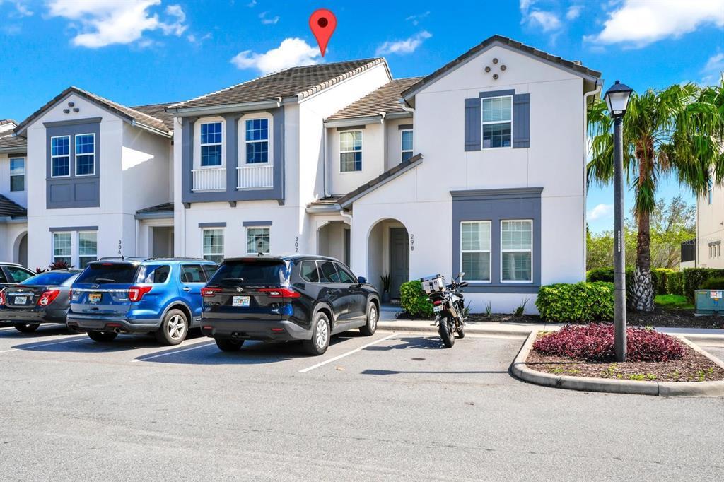 302 Captiva Dr in Davenport, FL - Building Photo