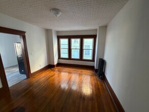 174 Euclid Ave in Springfield, MA - Building Photo - Building Photo