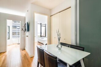 10 Hanover Square in New York, NY - Building Photo - Building Photo