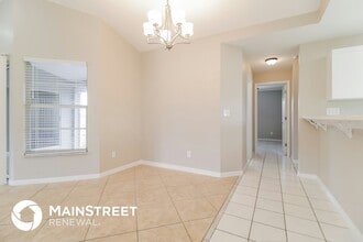 8332 Caloosa Rd in Ft. Myers, FL - Building Photo - Building Photo