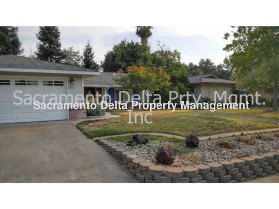 6400 Creekcrest Cir in Citrus Heights, CA - Building Photo