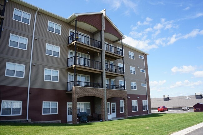 75 Valcour Dr in Fredericton, NB - Building Photo - Building Photo