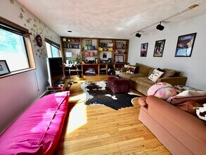 61 6th St in Cambridge, MA - Building Photo - Building Photo