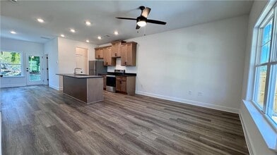 1915 Driftwood Cir in Cumming, GA - Building Photo - Building Photo