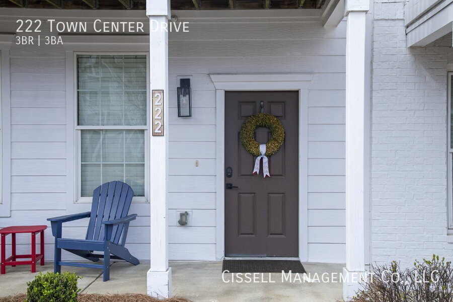 222 Town Center Dr in Oxford, MS - Building Photo