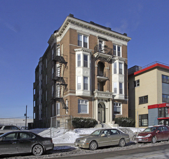 The Beaumont in Milwaukee, WI - Foto de edificio - Building Photo