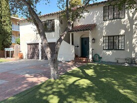 933 Waverley St in Palo Alto, CA - Building Photo