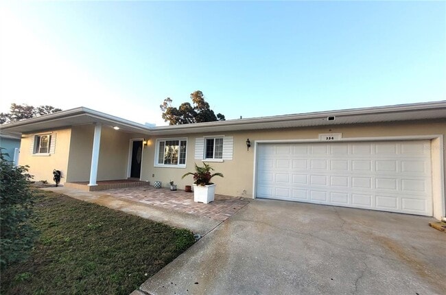 356 E Overbrook Dr in Largo, FL - Building Photo - Building Photo