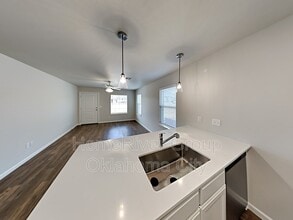 11200 Breckenridge Ln in Oklahoma City, OK - Building Photo - Building Photo