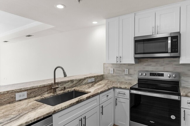 251 Mattie M Kelly Blvd in Destin, FL - Building Photo - Building Photo