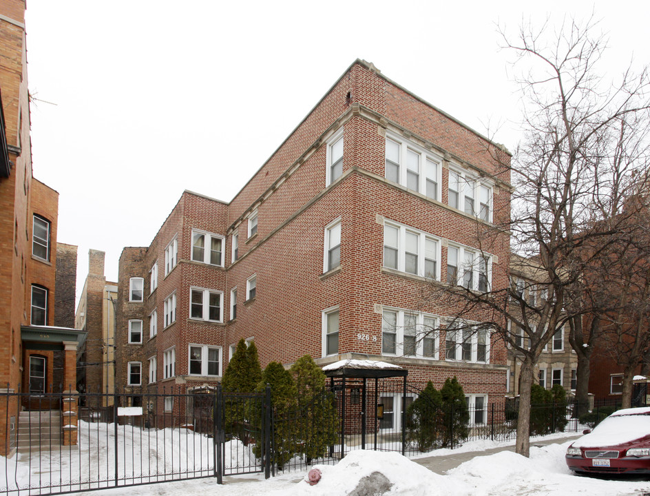 926-928 W Windsor Ave in Chicago, IL - Building Photo