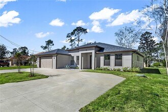 11 Ethan Allen Dr in Palm Coast, FL - Building Photo - Building Photo