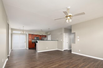 2792 Gateway Park Ln in Lexington, KY - Building Photo - Building Photo