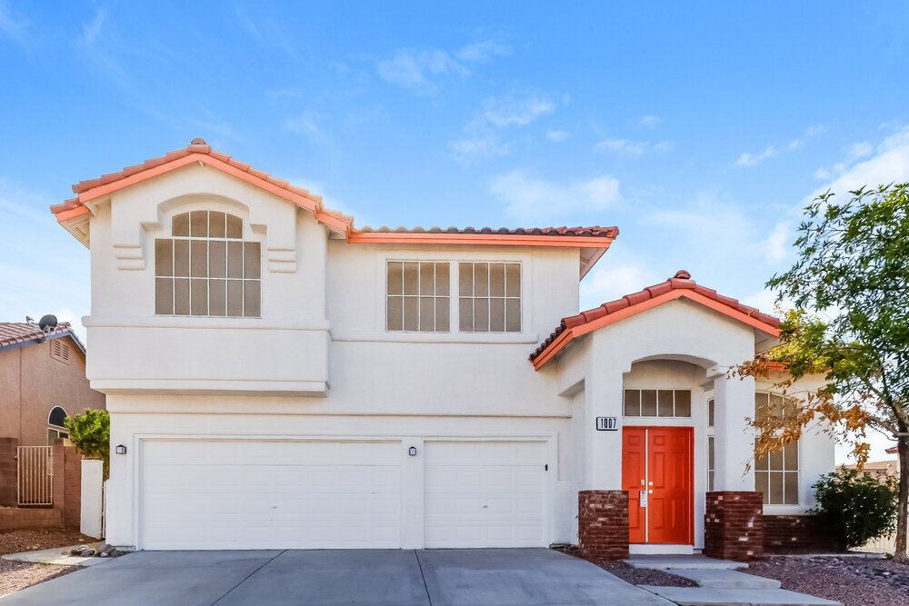 1007 Desert Retreat Ct in Henderson, NV - Building Photo