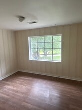 2517 Coronet Pl in Jackson, MS - Building Photo - Building Photo
