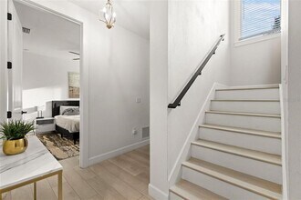 4913 N Nebraska Ave in Tampa, FL - Building Photo - Building Photo