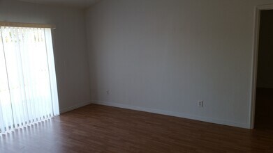 133 Stewart Lake Loop in Groveland, FL - Building Photo - Building Photo