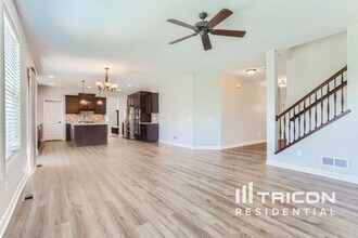 3408 Ridgestone Way in Woodbury, MN - Foto de edificio - Building Photo