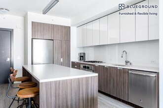 8 10th St in San Francisco, CA - Building Photo - Building Photo