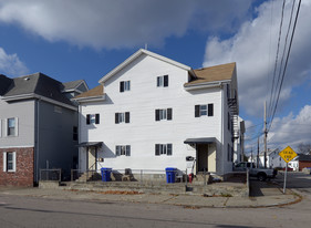 136-140 Park St in Pawtucket, RI - Building Photo