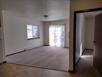 Presidential Estates/ Justice Apartments in Bemidji, MN - Building Photo - Building Photo