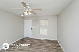 4021 Pacelli Pl in Worthington Hills, KY - Building Photo - Building Photo