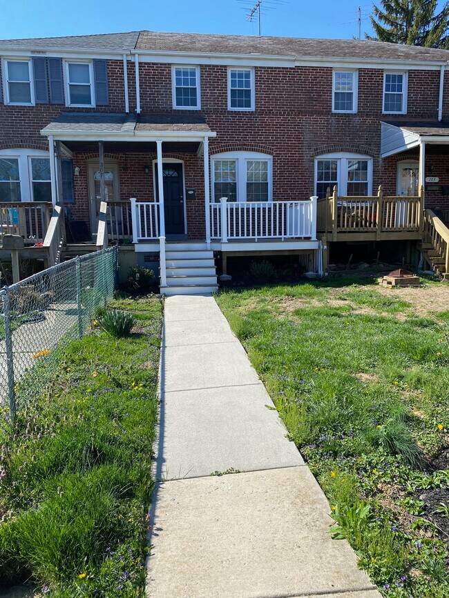 205 E Susquehanna Ave in Towson, MD - Building Photo - Building Photo
