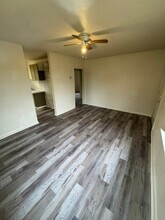 5444 Winbourne Ave in Baton Rouge, LA - Foto de edificio - Building Photo