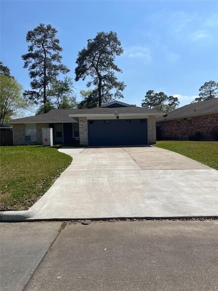 4642 Fitzwater Dr in Spring, TX - Building Photo - Building Photo