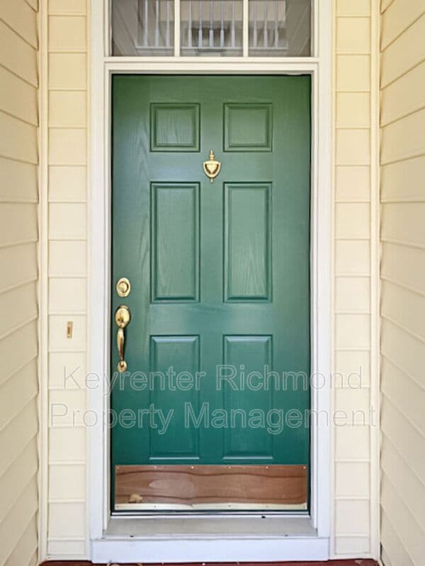 13718 Biggin Pond Ln in Midlothian, VA - Building Photo - Building Photo