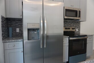 11652 Vistawood St in Willis, TX - Building Photo - Building Photo