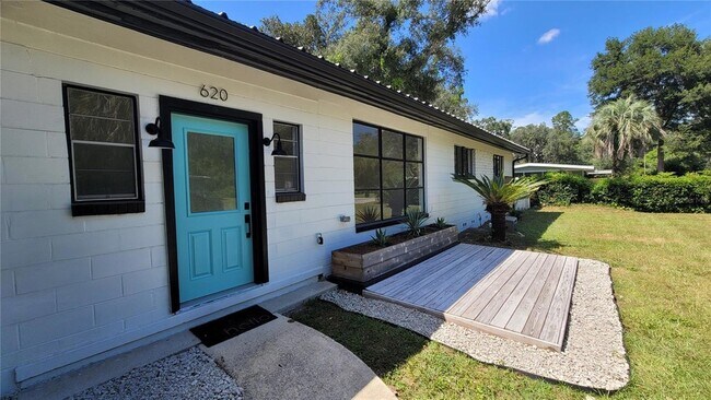 property at 620 NW 35th St